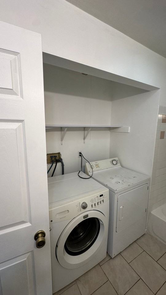 6004 Virginia St - Photo 7 of 20