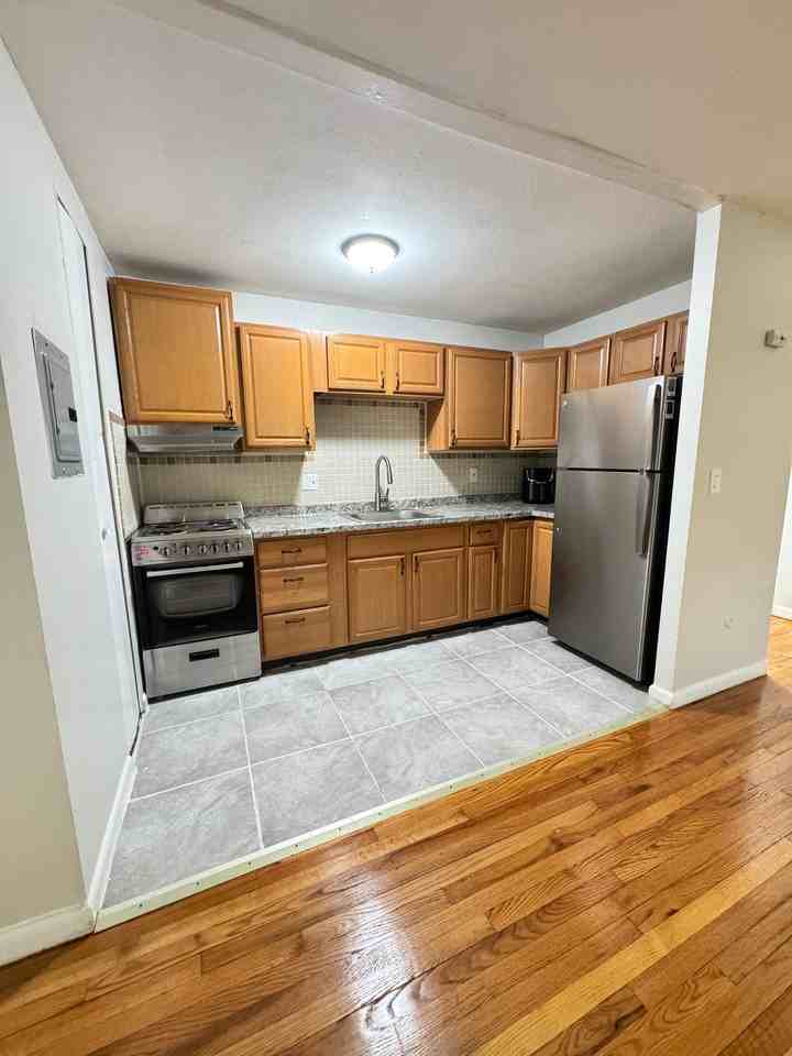 295 Elm St #C3 - Photo 5 of 15