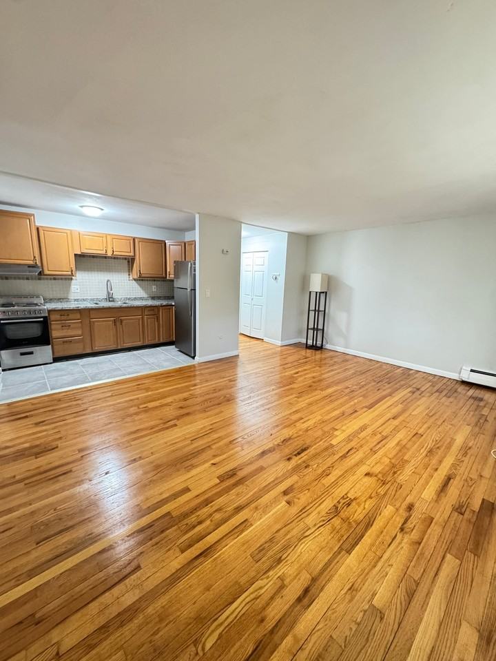 295 Elm St #C3 - Photo 7 of 15