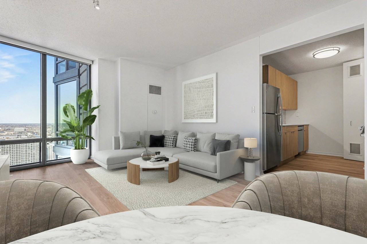 433 W Grand Ave - Photo 2 of 20