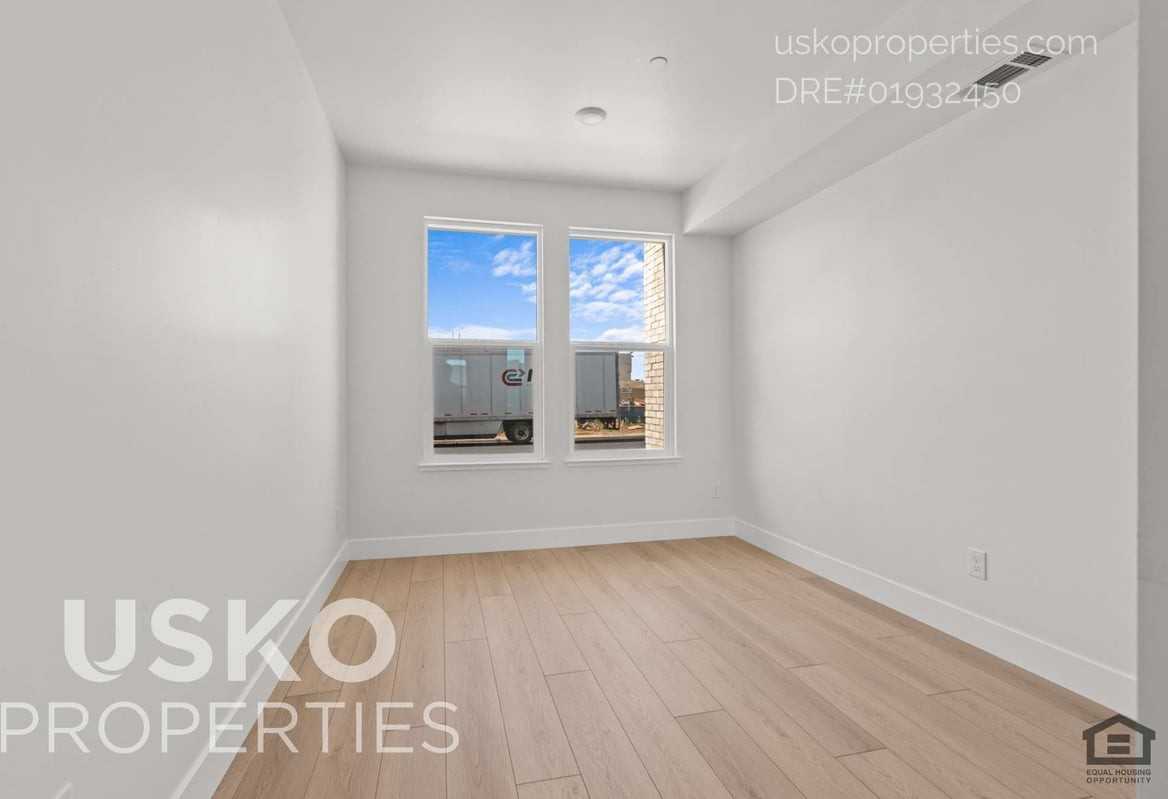 4843 Chippendale Dr #A - Photo 4 of 6
