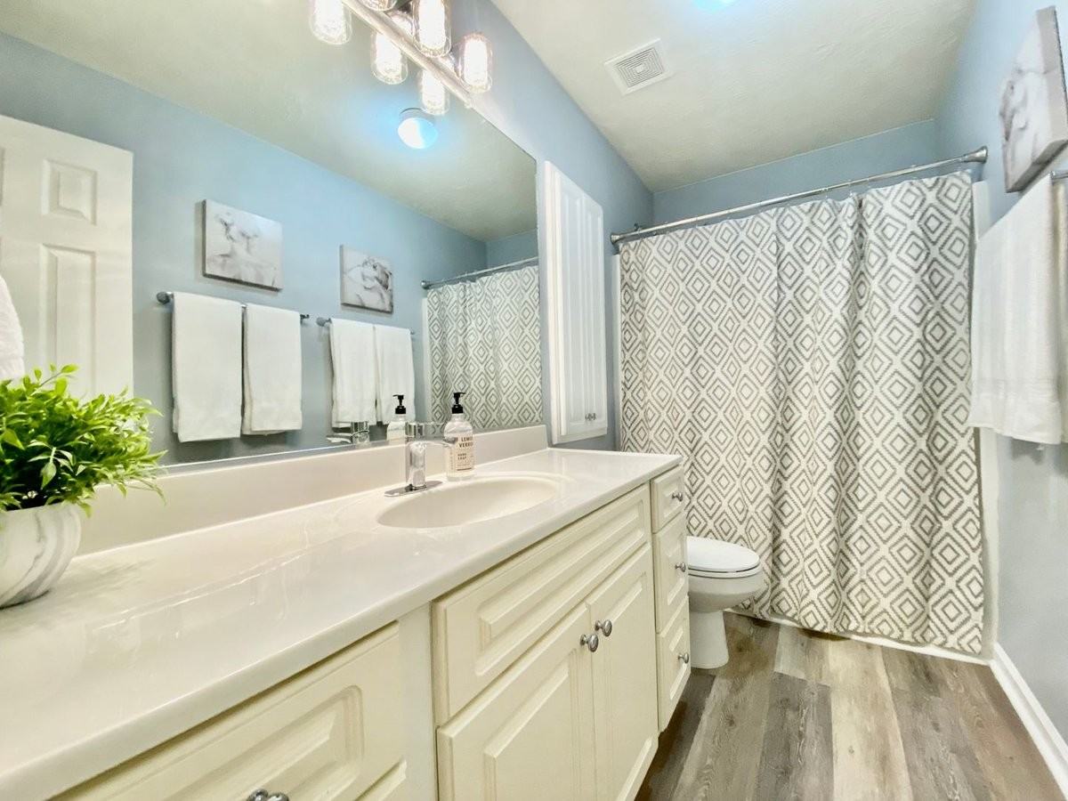 645 Brook Trl - Photo 5 of 19