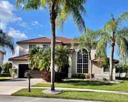 featured image of 18281 Sw 22nd St