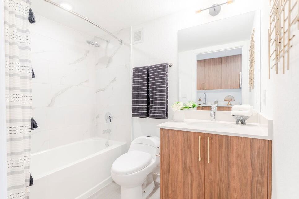 W 42nd St #239 - Photo 2 of 8