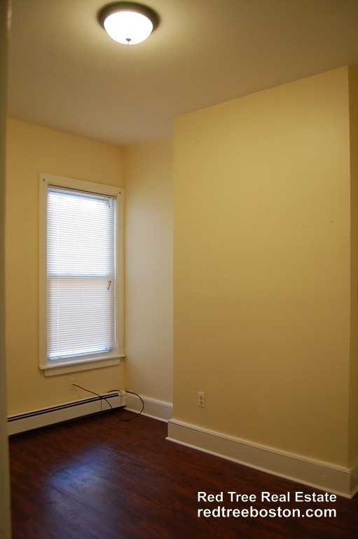 65 Putnam St #1 - Photo 6 of 9