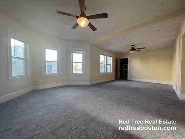 55 Kenmere Rd #55