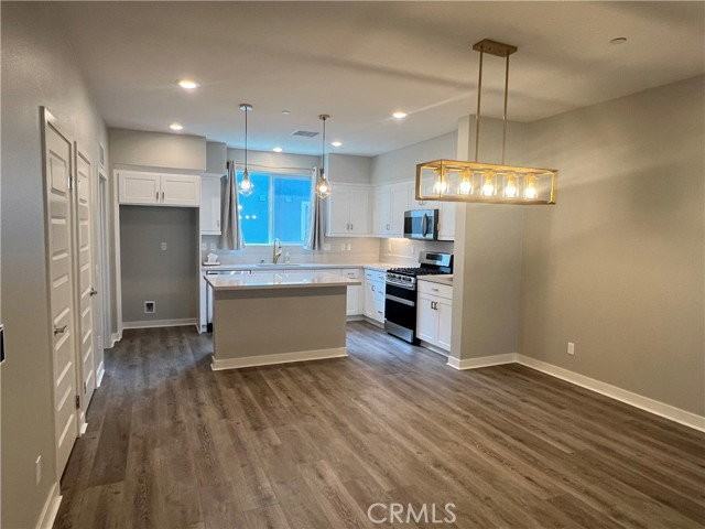 7358 Parker Ln - Photo 2 of 8