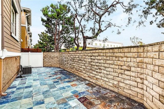 3538 Torrance Blvd - Photo 2 of 8