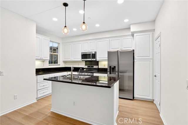 3538 Torrance Blvd - Photo 7 of 8