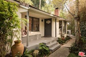featured image of 2230 Fink St