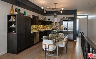 751 N Fairfax Ave #12 - Photo 4 of 8