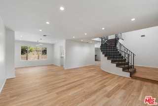 3062 Arrowhead Dr - Photo 3 of 8