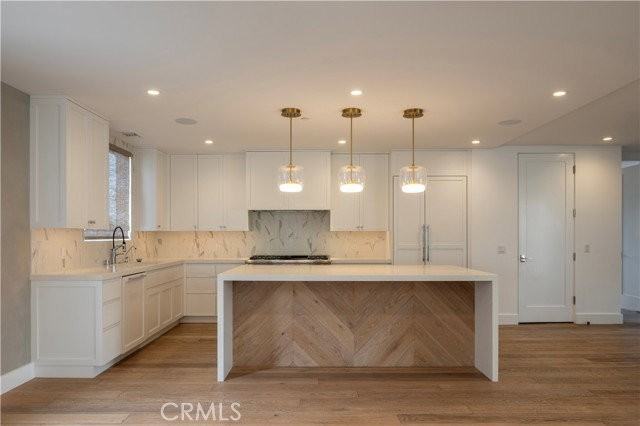 Jasmine Creek Dr #5 - Photo 2 of 5