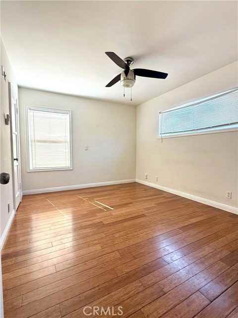 6517 White Oak Ave - Photo 2 of 6