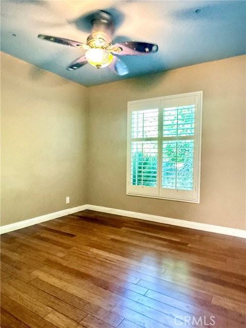 6517 White Oak Ave - Photo 5 of 6