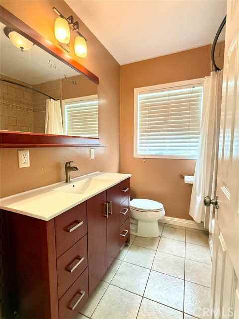 6517 White Oak Ave - Photo 6 of 6