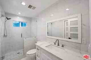 10726 Aqua Vista St - Photo 5 of 8