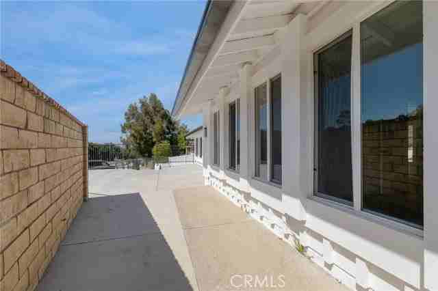 4316 Topanga Canyon Blvd - Photo 2 of 8