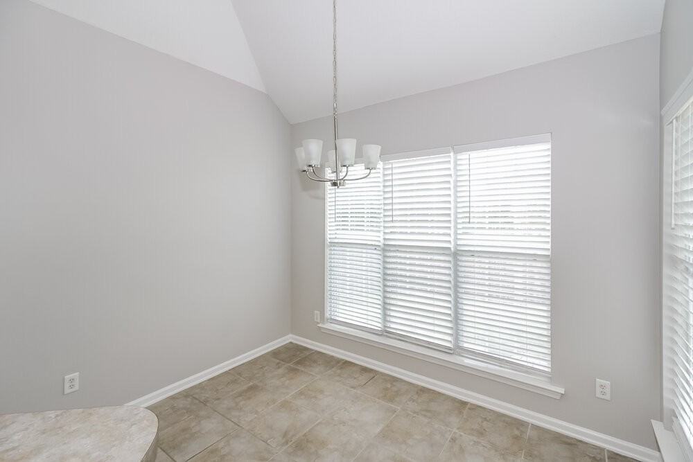 11662 Underwood Dr - Photo 6 of 16