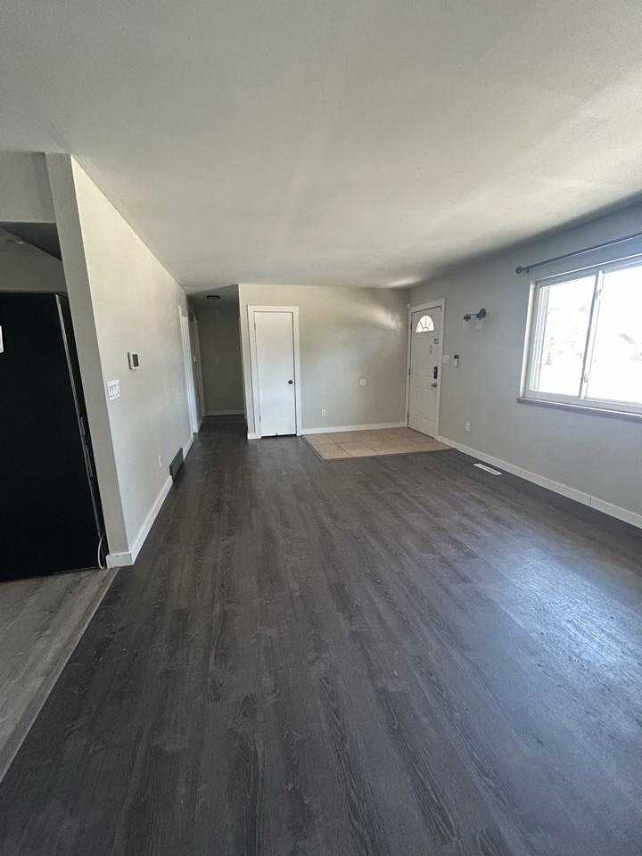 1168 Hole Cir - Photo 6 of 18