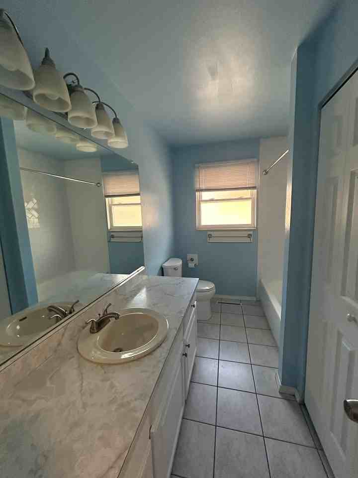 1168 Hole Cir - Photo 7 of 18