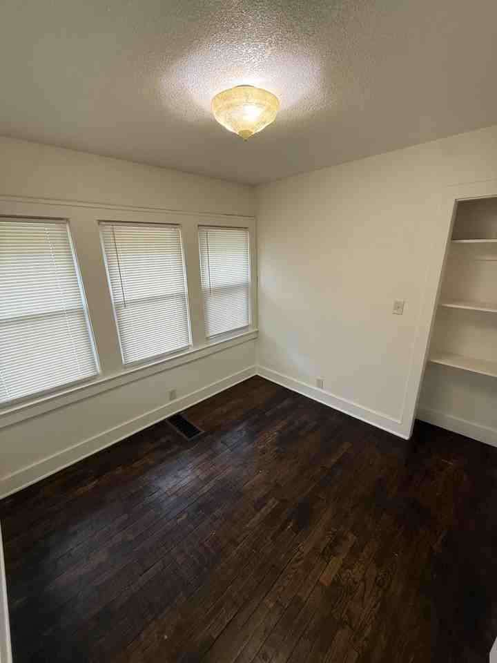 6817 Cleveland Ave - Photo 7 of 12