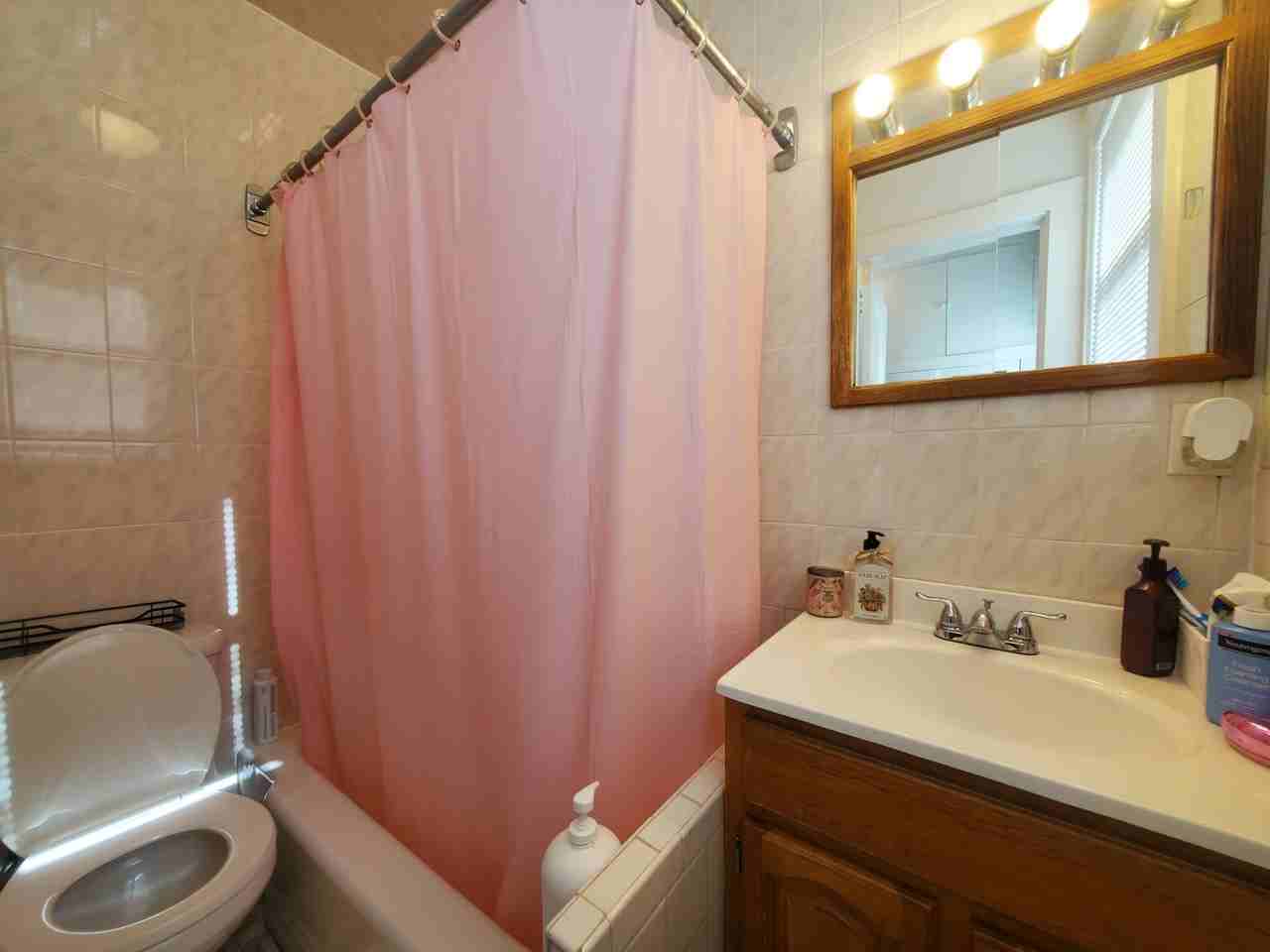 18 Harold Ave #1 - Photo 7 of 8