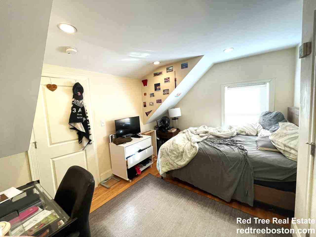 27 Lothrop St #U2 - Photo 6 of 8