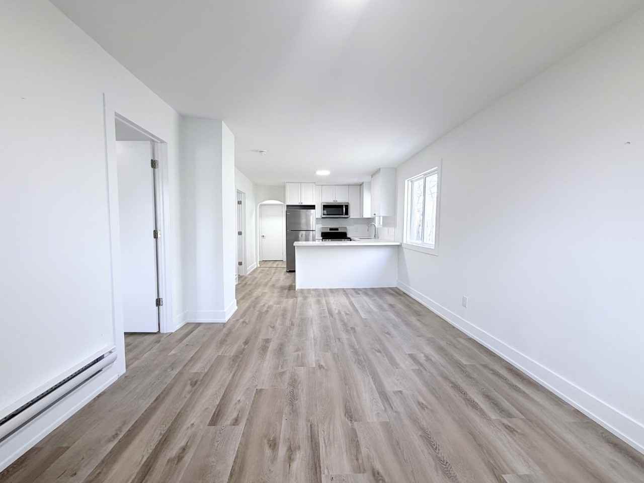 34 Rykert St - Photo 4 of 30