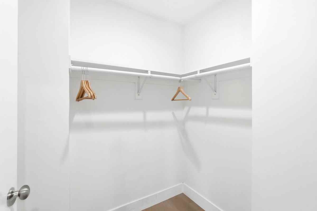 4455 Colfax Ave - Photo 4 of 12