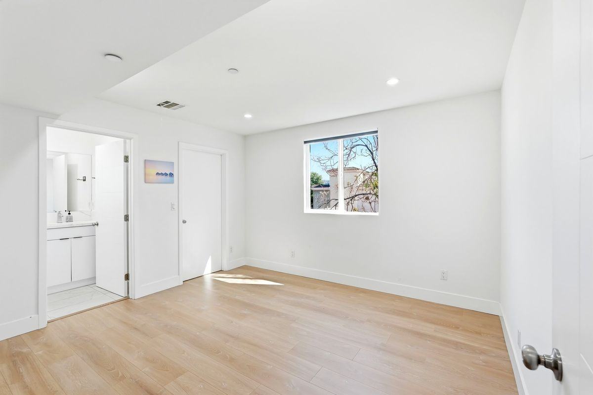 4455 Colfax Ave - Photo 6 of 12