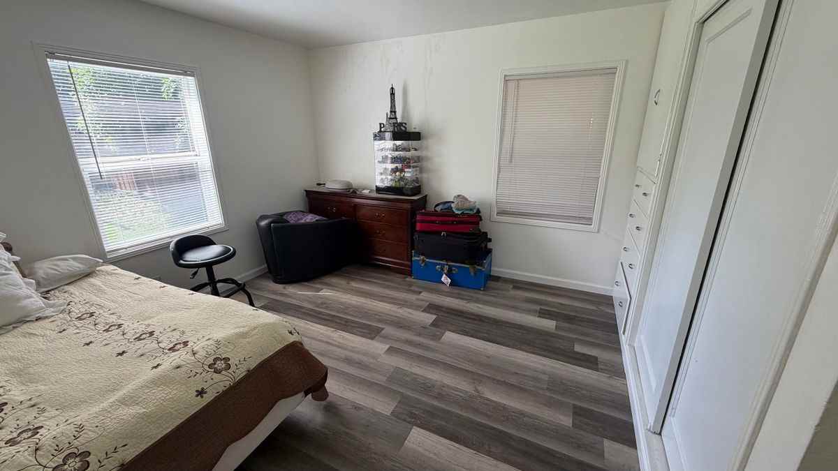 2036 Country Club Blvd - Photo 7 of 12