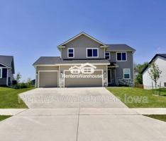 featured image of 122 Nw Pike Cir
