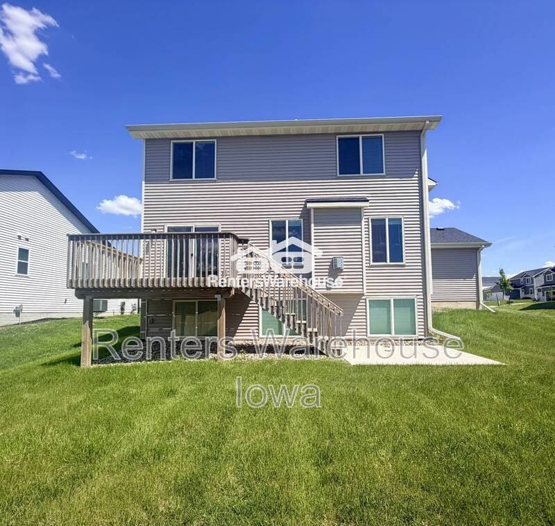 122 Nw Pike Cir - Photo 2 of 2