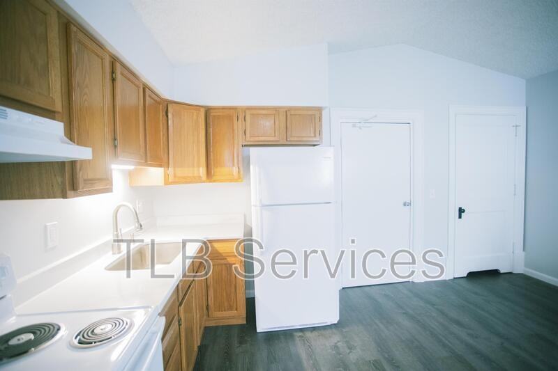 159 Bellman St - Photo 3 of 21