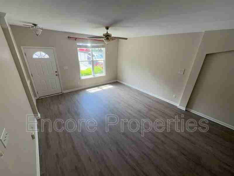 8494 Central Dr - Photo 2 of 13