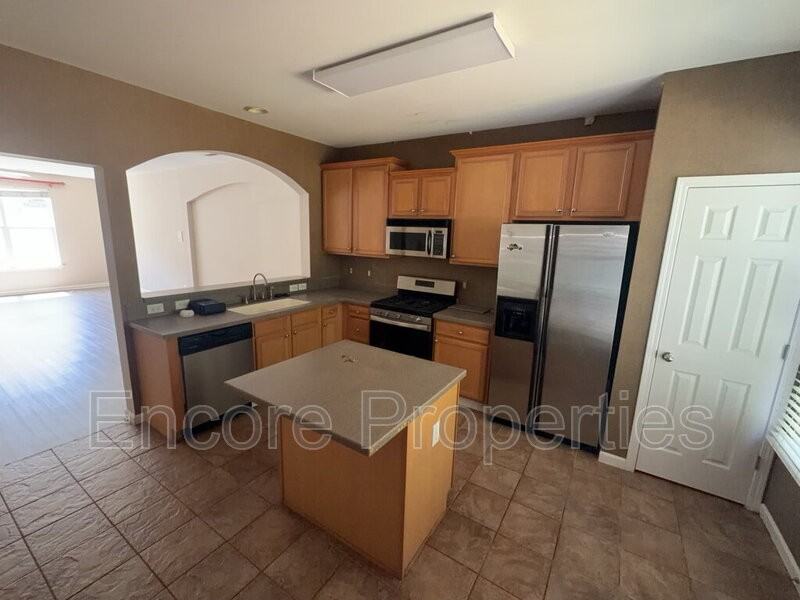 8494 Central Dr - Photo 6 of 13