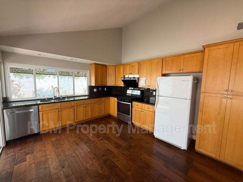 3629 S Ross St - Photo 6 of 30