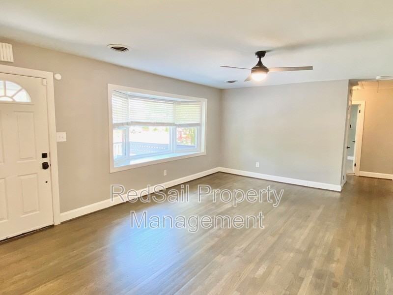 10 Westlawn Dr - Photo 6 of 22