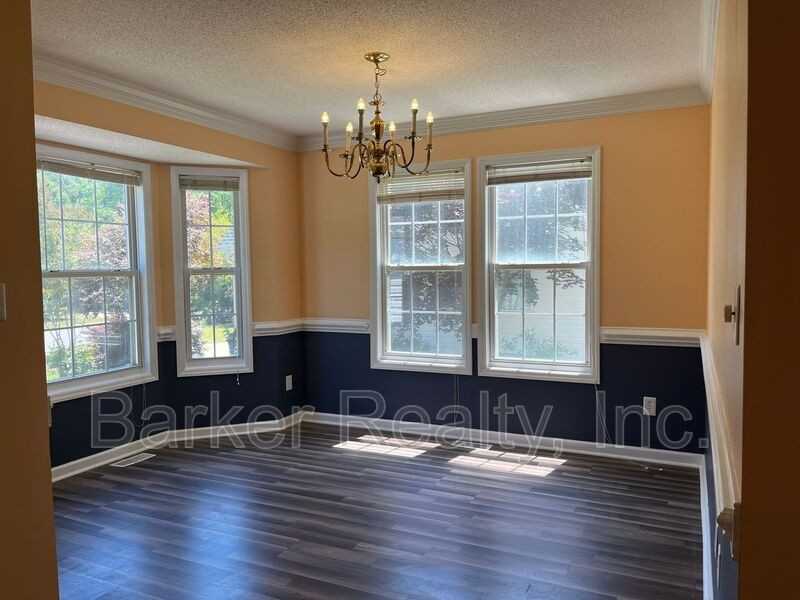 232 Walnut Creek Dr - Photo 4 of 8