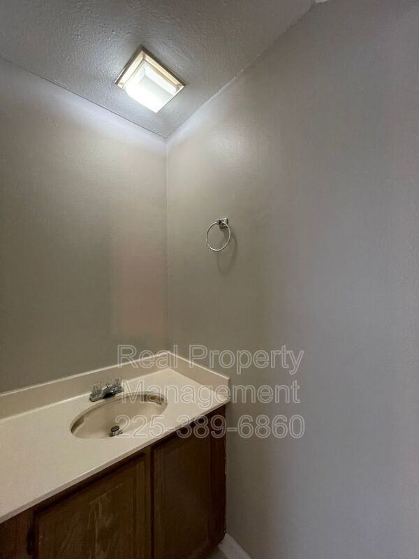 910 W Macci St #18D - Photo 7 of 16