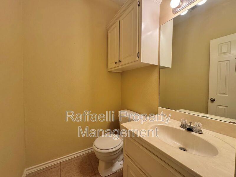 6 Fernwood Dr #B - Photo 6 of 9