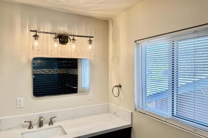 5024 Shipley Glen Dr - Photo 7 of 23