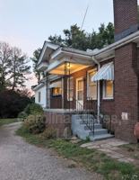 featured image of 26 E Main St