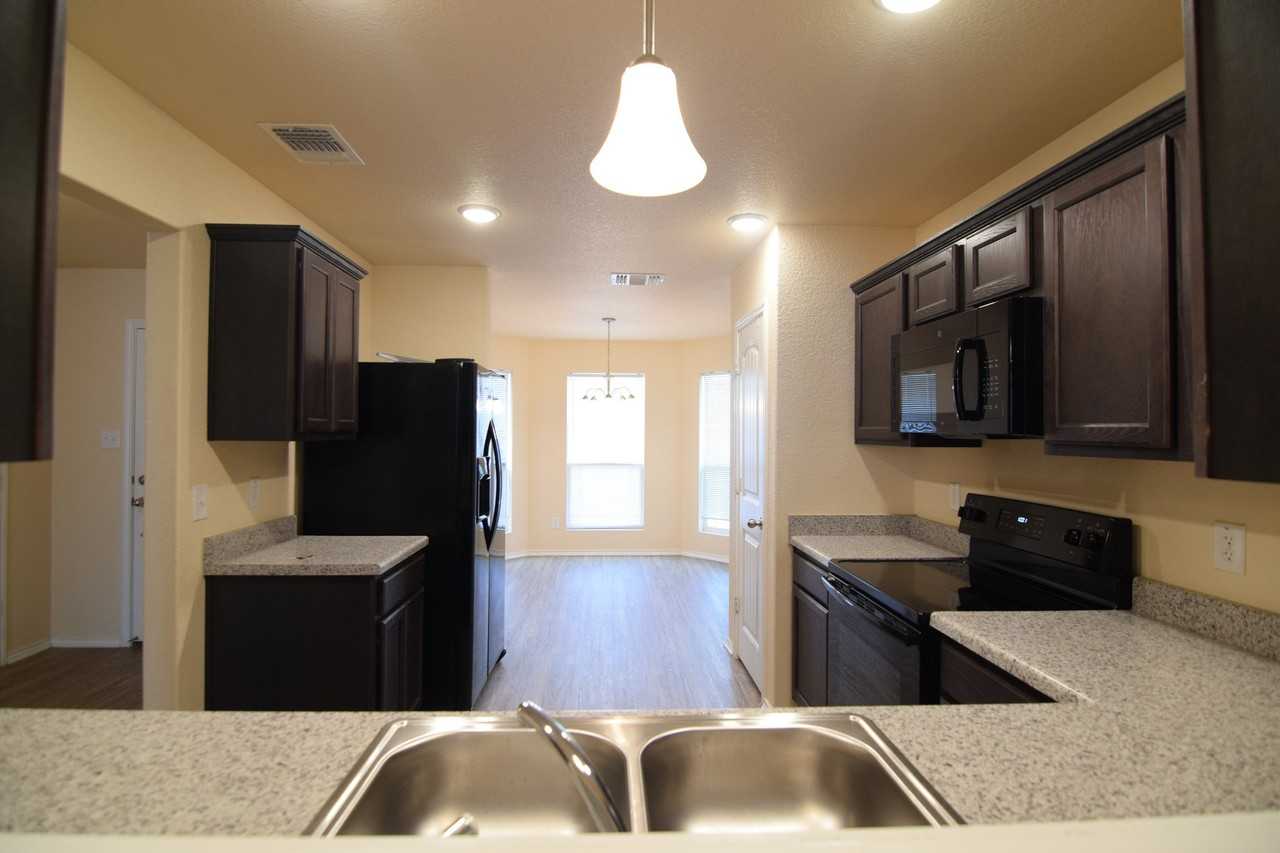 2209 Sea Eagle Dr - Photo 6 of 26