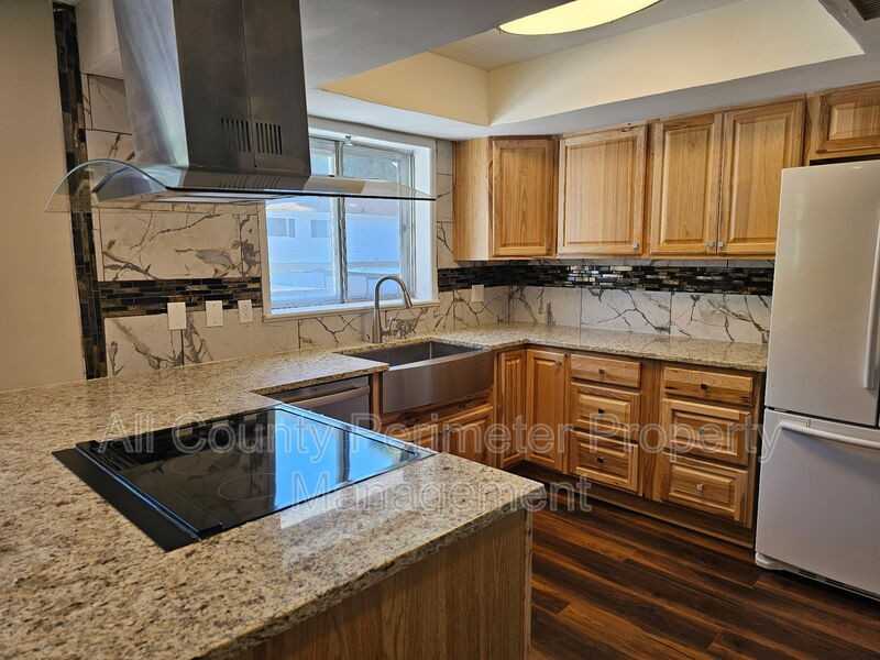 7309 Cardigan Cir - Photo 4 of 12