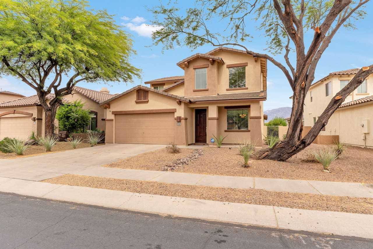 12936 N Salt Cedar Dr - Photo 2 of 25
