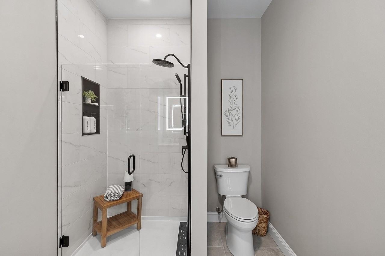 20920 18th Ave - Photo 7 of 10
