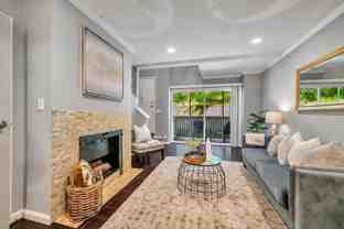 355 Half Moon Ln #9 - Photo 1 of 1