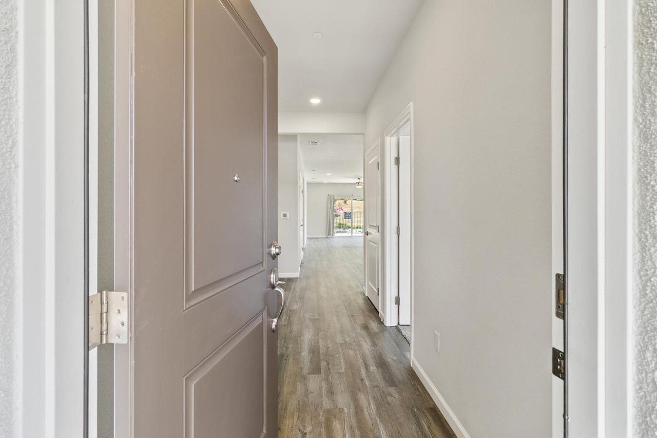 1312 River Run Cir - Photo 3 of 22
